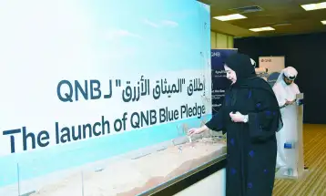 «التعهد الأزرق» بقطر وتونس وتركيا واندونسيا ومصر.. QNB يطلق مبادرة عالمية للحفاظ على البيئة البحرية بالعلمين