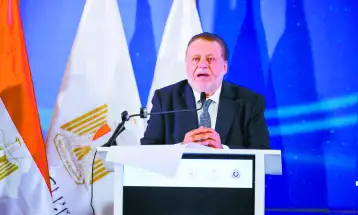 البنك المركزى يحذر العملاء من صفحات وسائل وهمية تطلب البيانات المصرفية