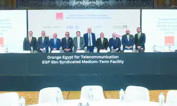 «التجارى الدولى» يقود تحالفًا يضم 8 بنوك لمنح 8 مليارات جنيه لـ«أورانج»