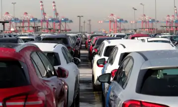 29.8 مليون جنيه حصيلة بيع سيارات جمارك السويس والسخنة فى مزاد علنى