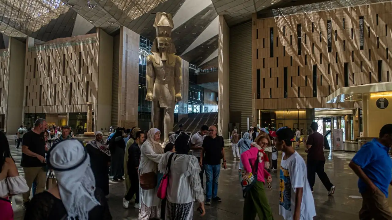 رئيس المتحف المصرى: تفعيل الحجز أونلاين بالتوقيت المحدد قريبا منعا للتكدس